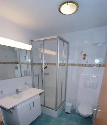Ein Badezimmer in der Unterkunft Haus Alpsägu, Bettmeralp