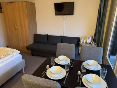 Ein Sitzbereich in der Unterkunft Zentrumsnahe Wohnung mit Blick