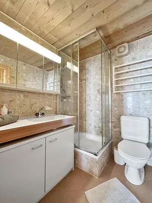 Ein Badezimmer in der Unterkunft Mountain Bliss, view and Sauna - Swiss Alps