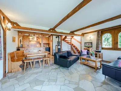 Ein Sitzbereich in der Unterkunft Chalet Marinette