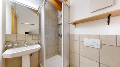 Ein Badezimmer in der Unterkunft Plein Ciel VA 050 - MOUNTAIN apartment 6 pers