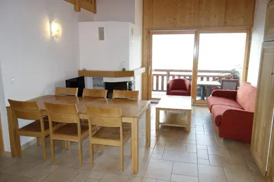 Ein Sitzbereich in der Unterkunft Plein Ciel VA 051 - MOUNTAIN apartment 8 pers