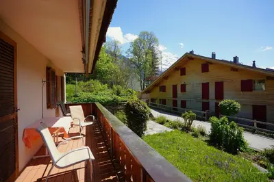 Ein Garten an der Unterkunft Chalet Miravalle 2