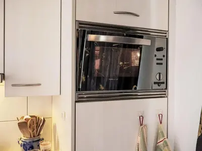 Küche/Küchenzeile in der Unterkunft Apartment Haus Europa by Interhome
