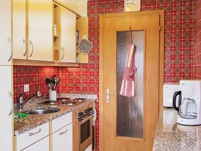 Küche/Küchenzeile in der Unterkunft Apartment Chalet Schöpfli by Interhome