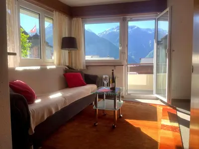 Ein allgemeiner Bergblick oder ein Berglick von der Ferienwohnung aus