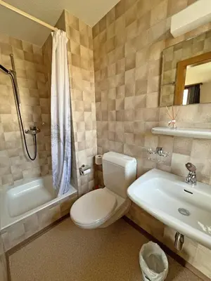 Ein Badezimmer in der Unterkunft Hotel Bellevue