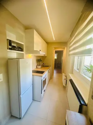 Küche/Küchenzeile in der Unterkunft Modern and cozy studio