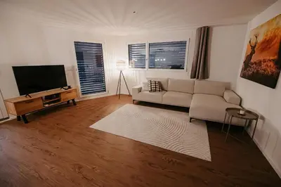 TV/Unterhaltungsangebot in der Unterkunft Abendrot- grosse moderne und stilvolle Ferienwohnung im Bergdorf Sörenberg