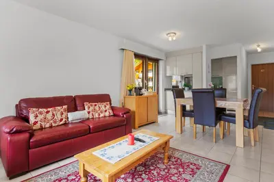 Ein Sitzbereich in der Unterkunft Vue, 2 terrasses & parking privé - Saas-Grund