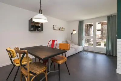 Ein Bett oder Betten in einem Zimmer der Unterkunft Cosy apartment for 2 people in Zermatt