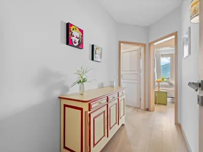 TV/Unterhaltungsangebot in der Unterkunft Apartment Jeanne D'Arc LOFT COMBI by Interhome