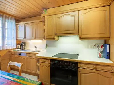 Küche/Küchenzeile in der Unterkunft Apartment Berna 2- Stock by Interhome