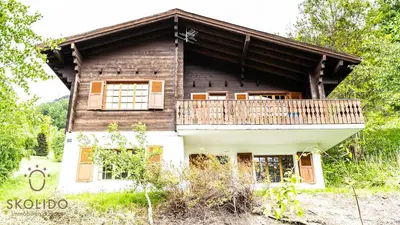 Das Gebäude in dem sich die Ferienwohnung befindet