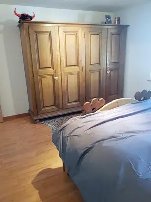 Ein Bett oder Betten in einem Zimmer der Unterkunft Stunning Gstaad Apartment With Mountain Views