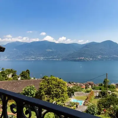 Panoramic House on Lake Maggiore