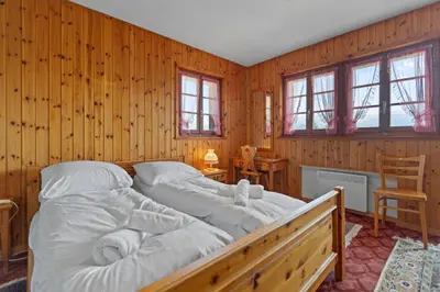 Ein Sitzbereich in der Unterkunft Sauna, nature & parking privé - Vercorin, 10 pers