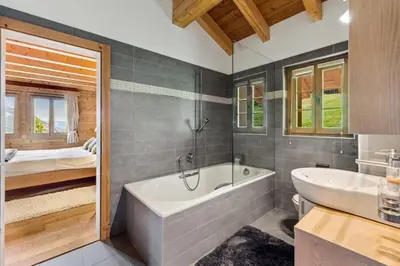 Ein Badezimmer in der Unterkunft La Cascade - Appartement Haut Standing La Sage