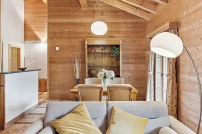 Ein Sitzbereich in der Unterkunft La Cascade - Appartement Haut Standing La Sage