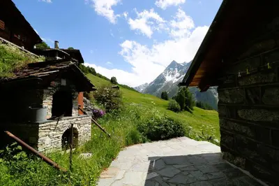 Naturlandschaft in der Nähe des Chalets