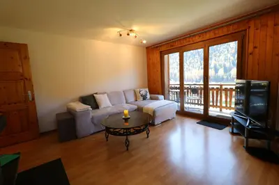Ein Sitzbereich in der Unterkunft Le Chamois 35 - Appartement 6 personnes Evolene