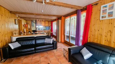 Ein Sitzbereich in der Unterkunft Beau Sejour 2 - Appartement 6 personnes - Evolene