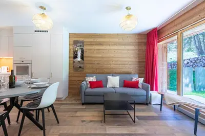 Ein Sitzbereich in der Unterkunft Polaris 1 004 LUXE & SKI LIFT apartment 6 pers
