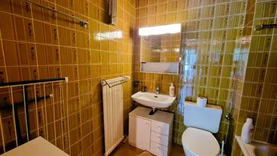 Ein Badezimmer in der Unterkunft Studio Pic Arzinol 6A -2 3 personnes