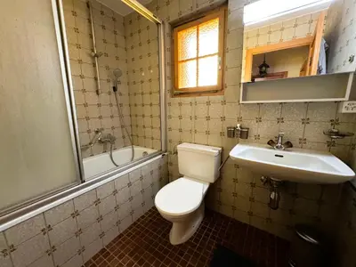 Ein Badezimmer in der Unterkunft Dent d Herens 65 A - Appartement 6 personnes