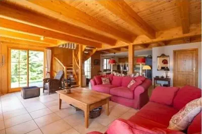 Ein Sitzbereich in der Unterkunft Quiet cottage with extraordinary view