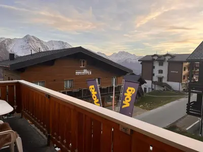 Ein allgemeiner Bergblick oder ein Berglick von der Ferienwohnung aus