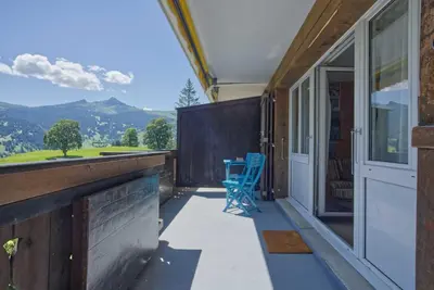 Ein allgemeiner Bergblick oder ein Berglick von der Ferienwohnung aus