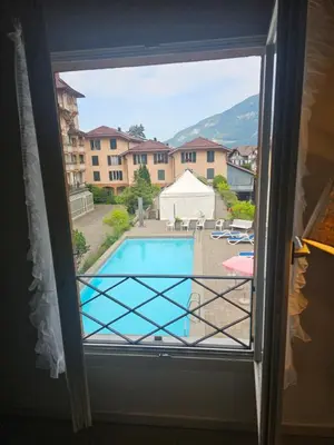 Ein allgemeiner Bergblick oder ein Berglick von der Ferienwohnung aus