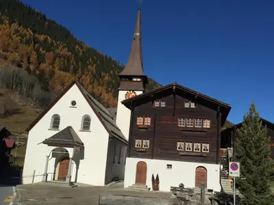 Ein allgemeiner Bergblick oder ein Berglick von der Ferienwohnung aus