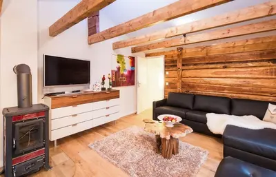 TV/Unterhaltungsangebot in der Unterkunft Gemütliches Chalet, 2 Min vom Kirchplatz by ZermattStays