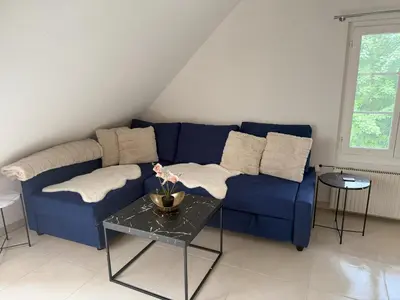 Ein Sitzbereich in der Unterkunft LOFT WINTERZEIT - NEAR INTERLAKEN SPIEZ THUN - Wandern und Skifahren