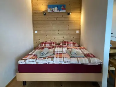 Ein Bett oder Betten in einem Zimmer der Unterkunft Modern studio in Veysonnaz close to ski departure