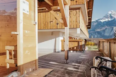 Ein allgemeiner Bergblick oder ein Berglick von der Ferienwohnung aus
