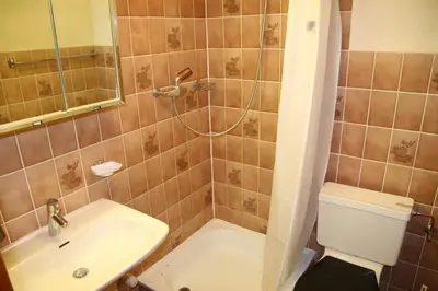 Ein Badezimmer in der Unterkunft Iris I 031 - CONFORTABLE apartment 6 pers