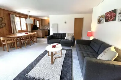 Ein Sitzbereich in der Unterkunft Chalet Woodland - Ferienwohnung mit Terrasse
