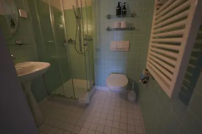 Ein Badezimmer in der Unterkunft Hotel Du Lac - Self Check-in