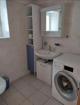 Ein Badezimmer in der Unterkunft Eline sotto ai piazz 12 Casa Elin