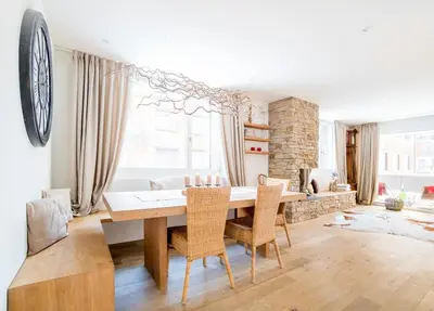 Ein Sitzbereich in der Unterkunft Alpine Chic Apartment