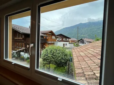 Ein allgemeiner Bergblick oder ein Berglick von der Ferienwohnung aus