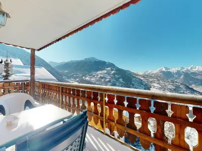 Ein allgemeiner Bergblick oder ein Berglick von der Ferienwohnung aus