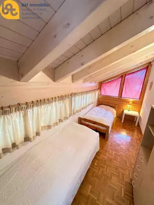 Ein Bett oder Betten in einem Zimmer der Unterkunft Scierie E Moiry 222, attique lumineux proche des télécabines