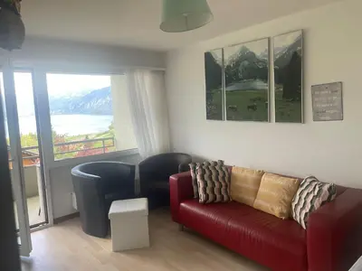 Ein Sitzbereich in der Unterkunft Dream vacation spiez with view