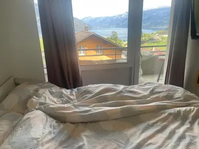 Ein Bett oder Betten in einem Zimmer der Unterkunft Dream vacation spiez with view