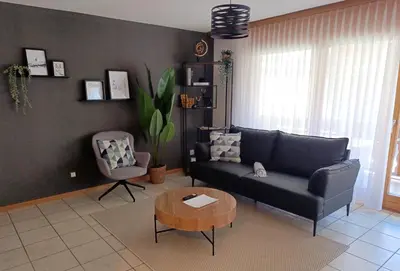 Ein Sitzbereich in der Unterkunft Altrove Leukerbad - Modern, Spacious & Central