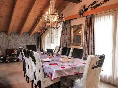 Ein Sitzbereich in der Unterkunft Apartment Castania A by Interhome